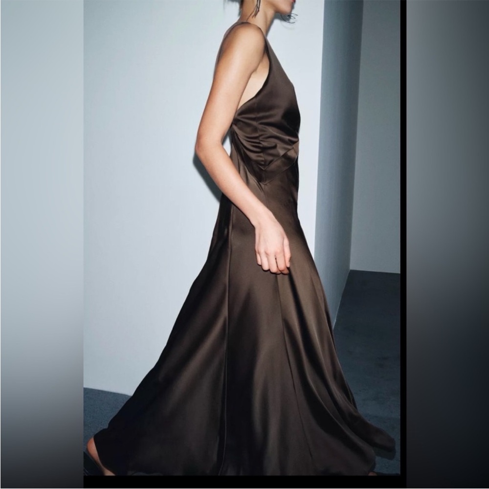 Zara Brown Maxi Dress with Slit - Picture 5 of 10